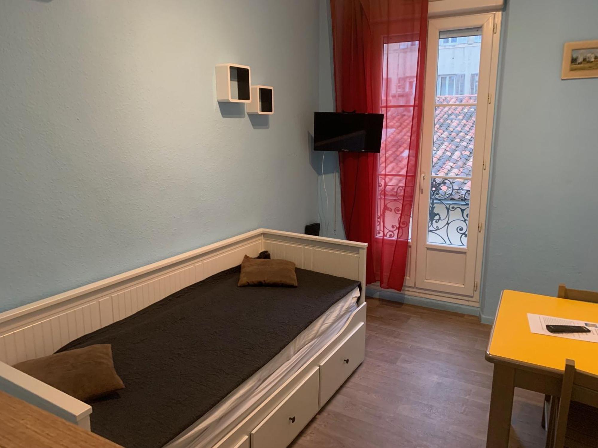 Residence Meublee Services Марсилия Екстериор снимка