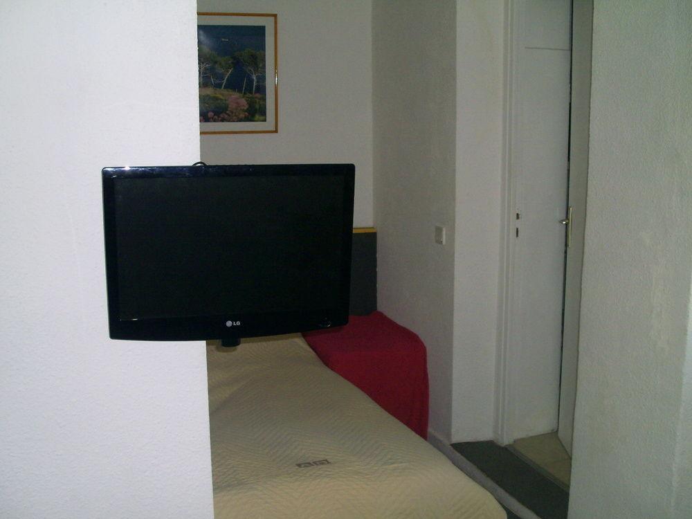 Residence Meublee Services Марсилия Екстериор снимка